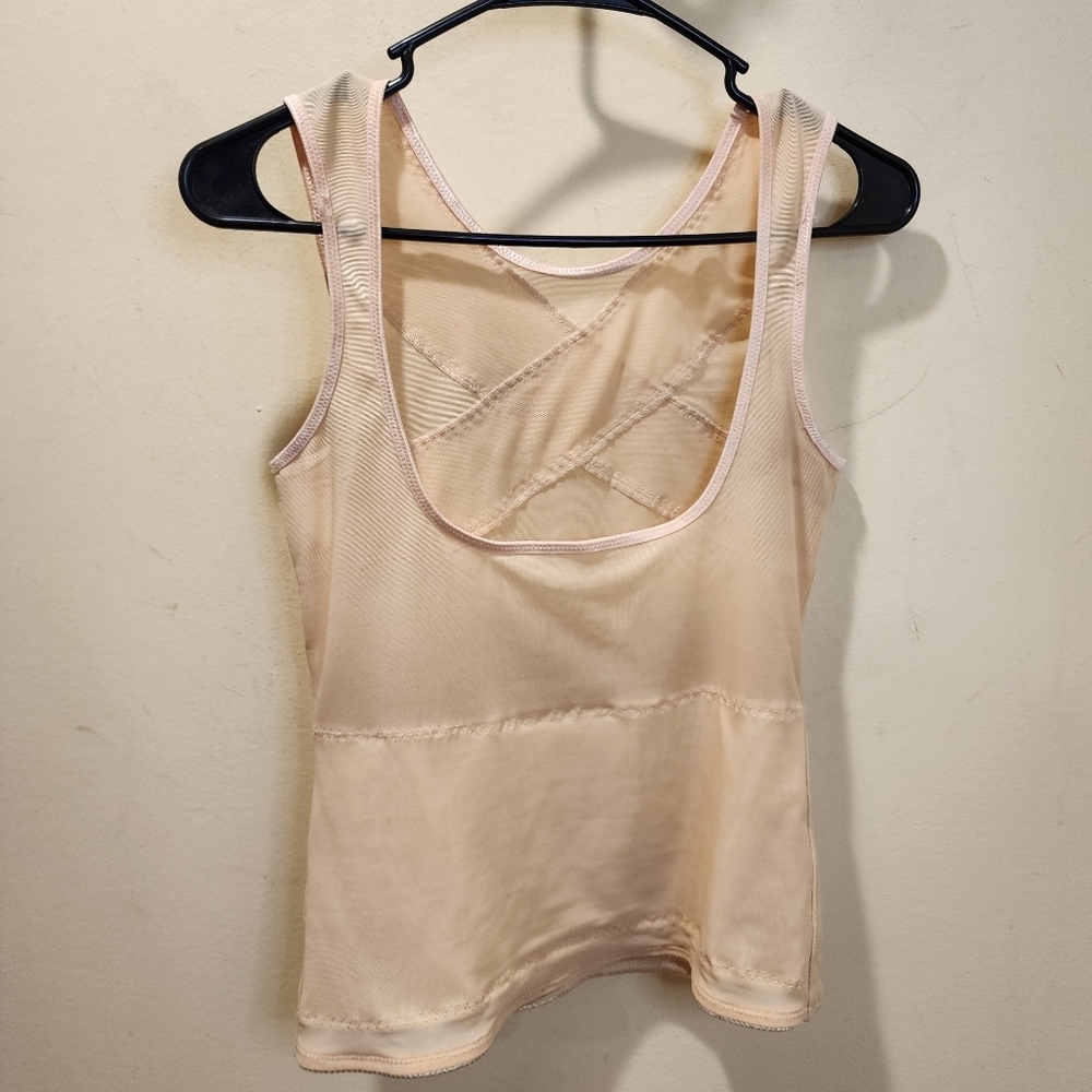 Kymaro Beige Slimmer Vest Shape Wear size L